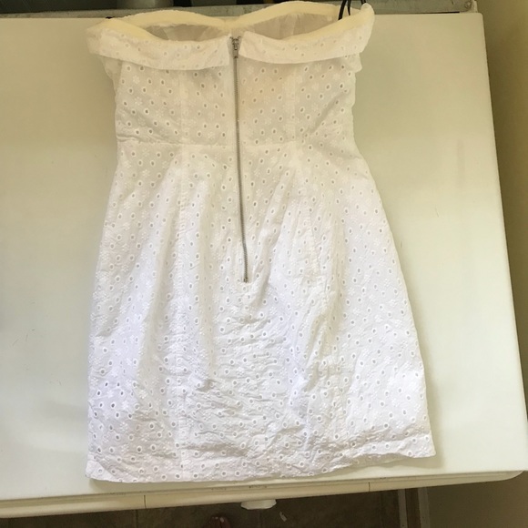 Forever 21 Lace Eyelet Dress - Picture 4 of 7